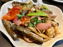 -大头虾越式风味餐厅(光明广场店)