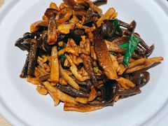 -吕氏疙瘩汤·海鲜新鲁菜(凯德mall新都心店)