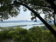 -宝石山