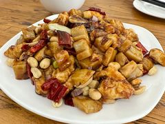 宫保鸡丁-南磨房食府(燕莎奥特莱斯购物中心店)
