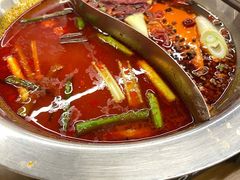 -黔哆哆地摊酸汤火锅(清湖店)