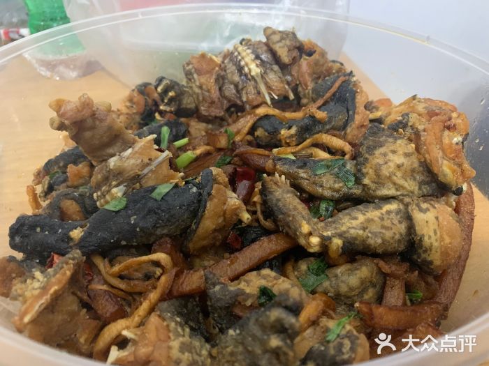 馋嘴蛙火锅干锅牛蛙图片