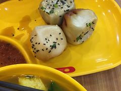 -小杨生煎(金山百联购物中心3楼店)