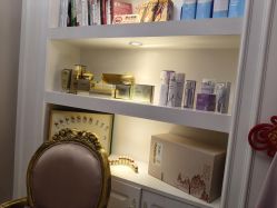 -蕾蕾美颜美容美体