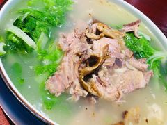 -北京烤鸭爱上川菜(中山路店)