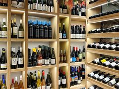 -肆海小川菜酒馆Wine Bistro (青年路店)