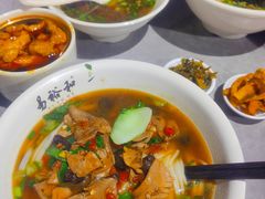 -易裕和·长沙米粉(吉尼斯获奖竹塘西路店)