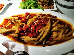 网红麻辣凤爪-大孩龙虾(体育场旗舰店)