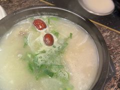 牛尾汤-正苑26年海鲜烤肉•牛尾汤汤饭(东港店)
