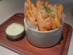 -阿妮叶李(光谷世界城店)