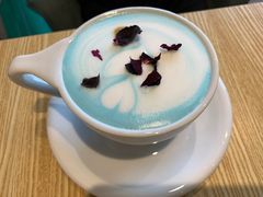 -ZING COFFEE 镜咖啡