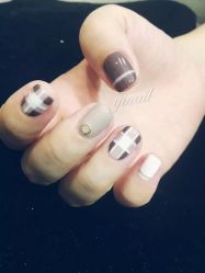 -逸日式美甲美睫工作室