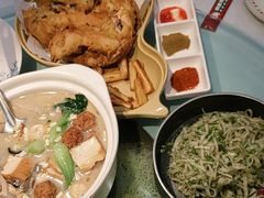 -纳家楼·地道陕菜(劳动路店)