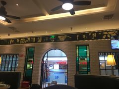 门面-茶港·点心·啫啫煲(范湖万达广场店)