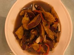 -马尔龙新疆饭店·清真(瑞景店)