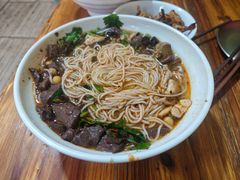 -文山荷鲜居(翠湖店)