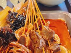 冷锅串串荤-小街天府