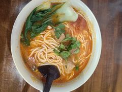 -李先生牛肉面大王(济南火车站候车室店)