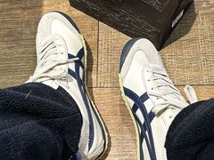 -Onitsuka Tiger(港汇恒隆广场店)