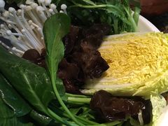 蔬菜组合-猪啊牛呀羊啊铜盘烤肉(正大广场店)