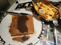 暴富漏奶华-開籠雀冰室(同和金铂店)
