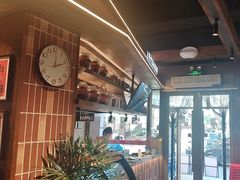 -巴卤社老火锅(财富店)