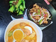 啫啫牛蛙煲-绿柠食堂(北外滩店)