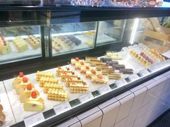 -黑草莓(重庆路店)