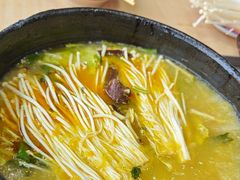 -钱摊摊安顺夺夺粉火锅(宏大广场店)