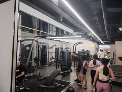 -乐刻运动健身(同曦假日百货店)