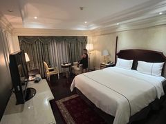 -茂名熹龙国际大酒店(人民广场高铁站店)