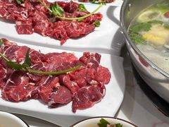 -乡土黄·鲜牛肉火锅·小龙虾(兴业街店)