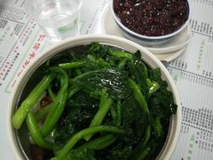-仁信双皮奶(东川路店)