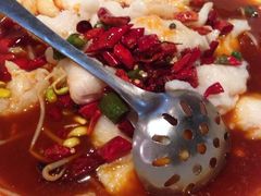 鲶鲶不忘-小巴辣子川湘菜餐厅(星游城店)