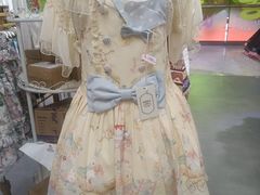 -甜镜物语 LOLITA·汉服·JK制服三坑生活馆(滨江道店)