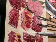 -大牛焱烧·和牛·海鲜炭火烧放题