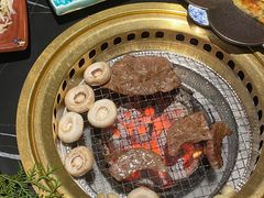 -山川小町·极番烧肉(新地假日广场店)