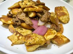 馕丁炒烤肉-阿里疆Alijiang·丝路美食·异域风情·清真(长楹天街店)