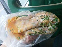 -正宗杂粮煎饼香软鸡蛋饼