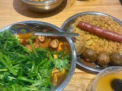 -柳州肥姨妈大骨螺蛳粉(沙河店)