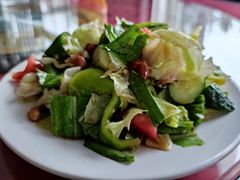 爽口大拌菜-北京龙庆四季香农家饭庄·灶台鱼·碳烤虹鳟鱼(龙庆峡店)