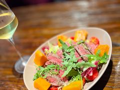 澳大利亚侧腹牛排蔬菜碟-Brut Eatery Wine Bar & Restaurant (建国东路店)