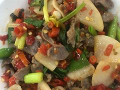 -红色湘菜馆(春风店)