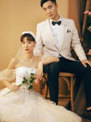 -青禾蒙娜丽莎婚纱摄影(武汉总店)
