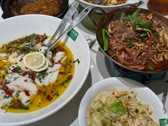 -绿草地·湘菜(7mall店)