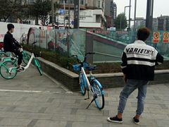 -新南门(地铁站)