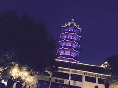-绳金塔