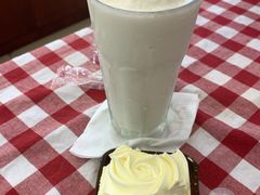 -红宝石·鲜奶小方(万航店)