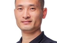 -龙格亲子游泳·水育早教运动中心(绿宝中心)