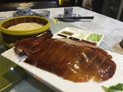 精品烤鸭半只-京味民福烤鸭店(建设四马路店)